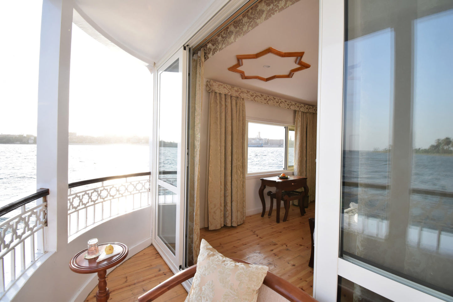 The Grand Luxury Suite