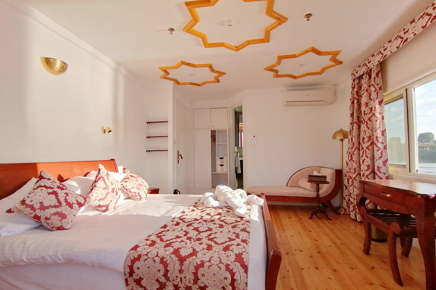 The Crimson Suite